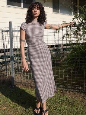 afends dress measurements Afends Womens Asta - Seersucker Maxi Dress
